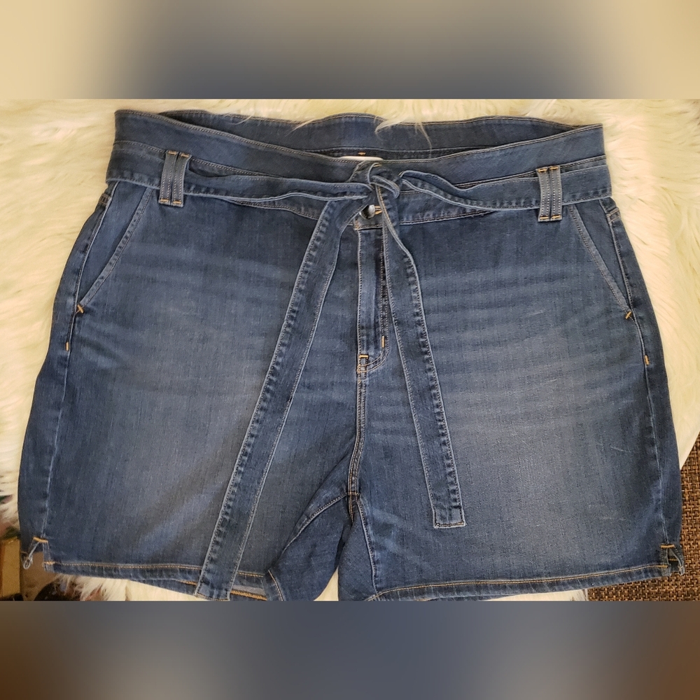 Lane Bryant Womens Plus Size Belted Paperbag Waist Girlfriend Denim Jean Shorts - Picture 7 of 14